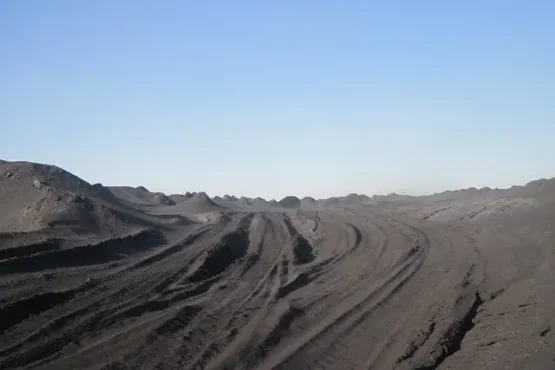 2.-Coal-Stockpile-before-treatment